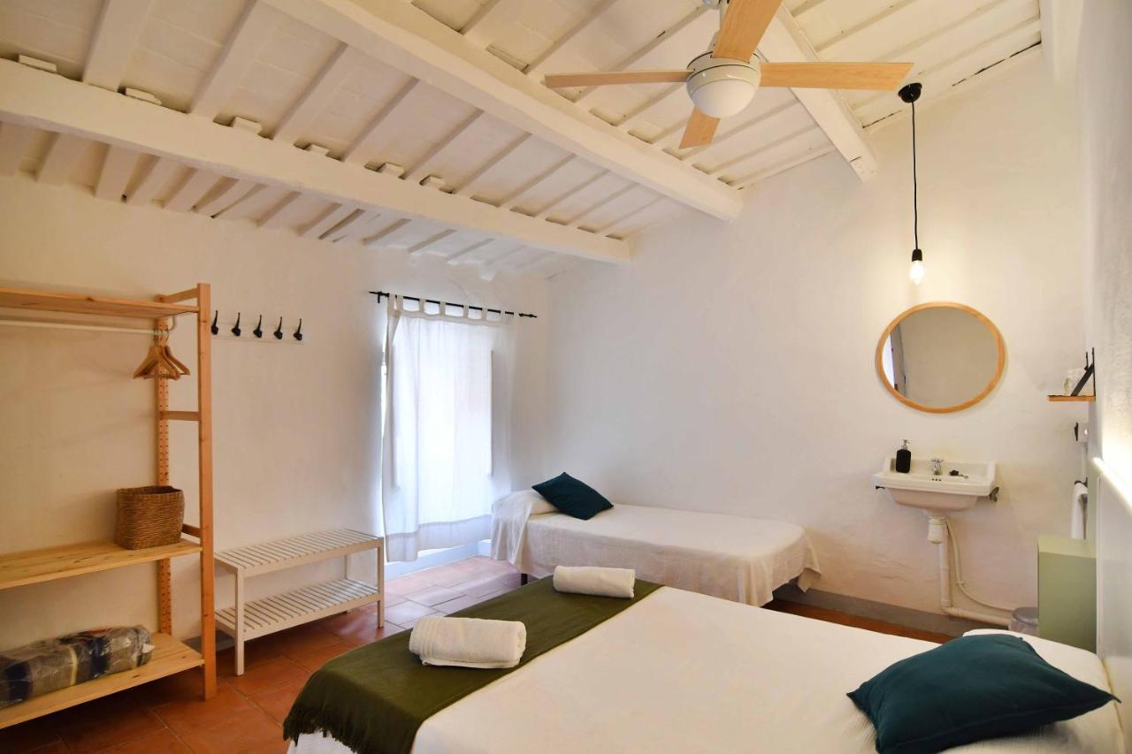 Hostal L'Estrella Palafrugell Exterior photo