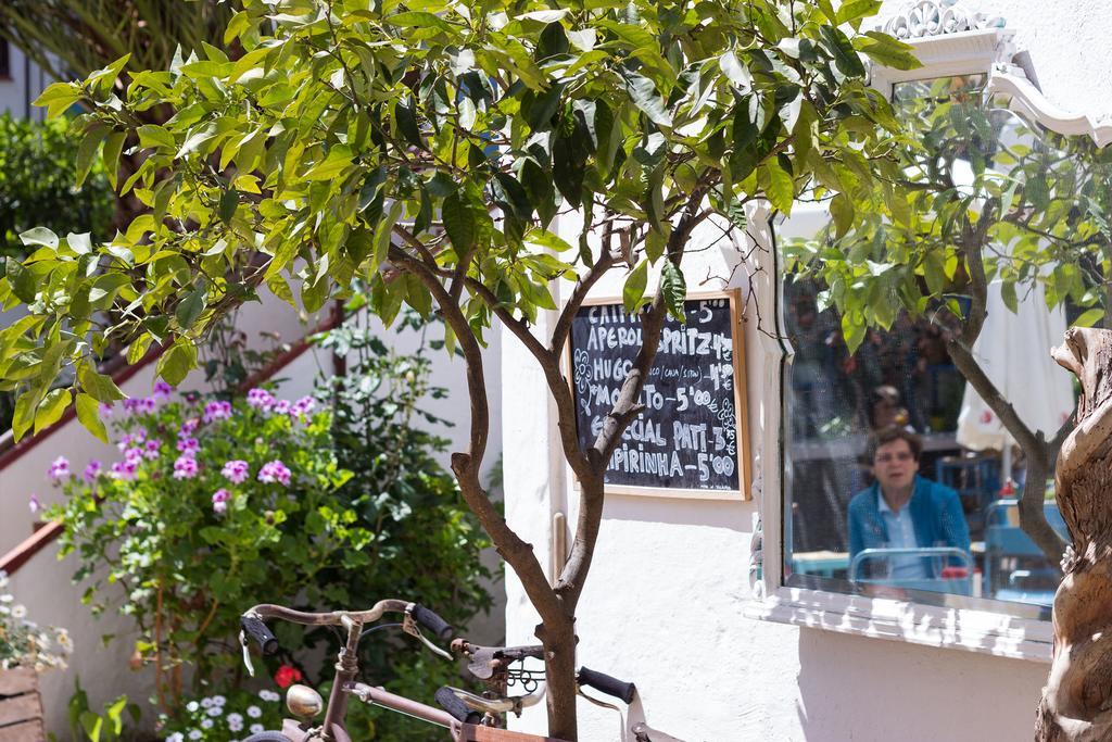 Hostal L'Estrella Palafrugell Exterior photo